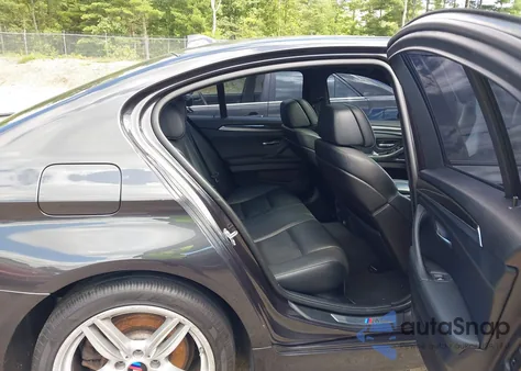 2013 BMW 550I xDrive из США, поврежденный, VIN WBAFU9C50DDY71647